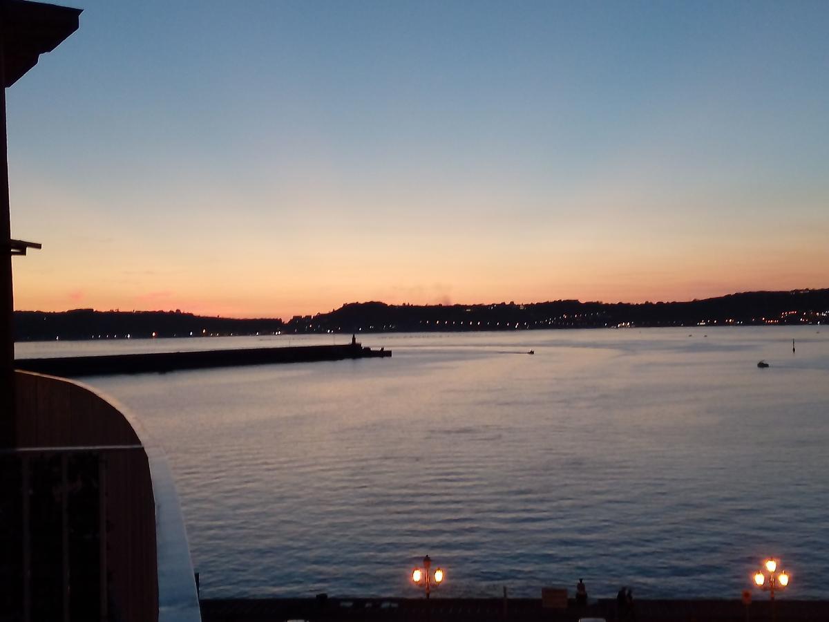 Aria Di Mare Dimorra Bed & Breakfast Pozzuoli Exterior photo